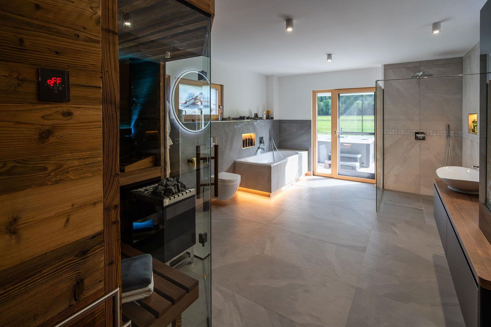 Prodej domu 156 m², pozemek 692 m², Leutasch, Tyrolsko Prodej domu 156 m², pozemek 692 m², Leutasch, Tyrolsko