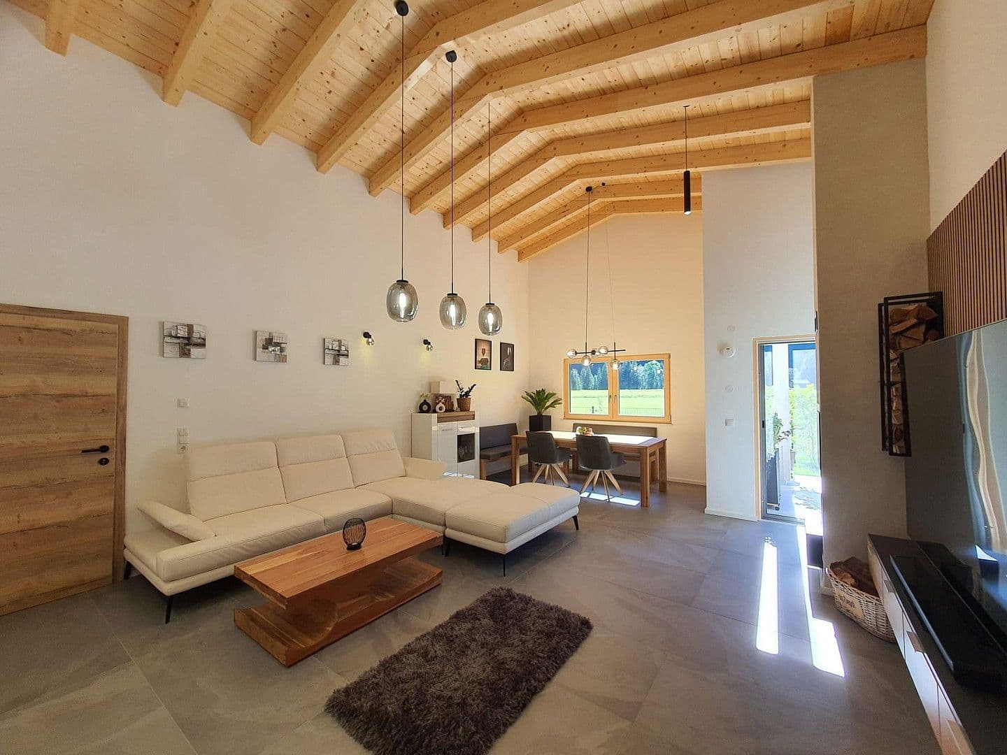 Prodej domu 156 m², pozemek 692 m², Leutasch, Tyrolsko Prodej domu 156 m², pozemek 692 m², Leutasch, Tyrolsko