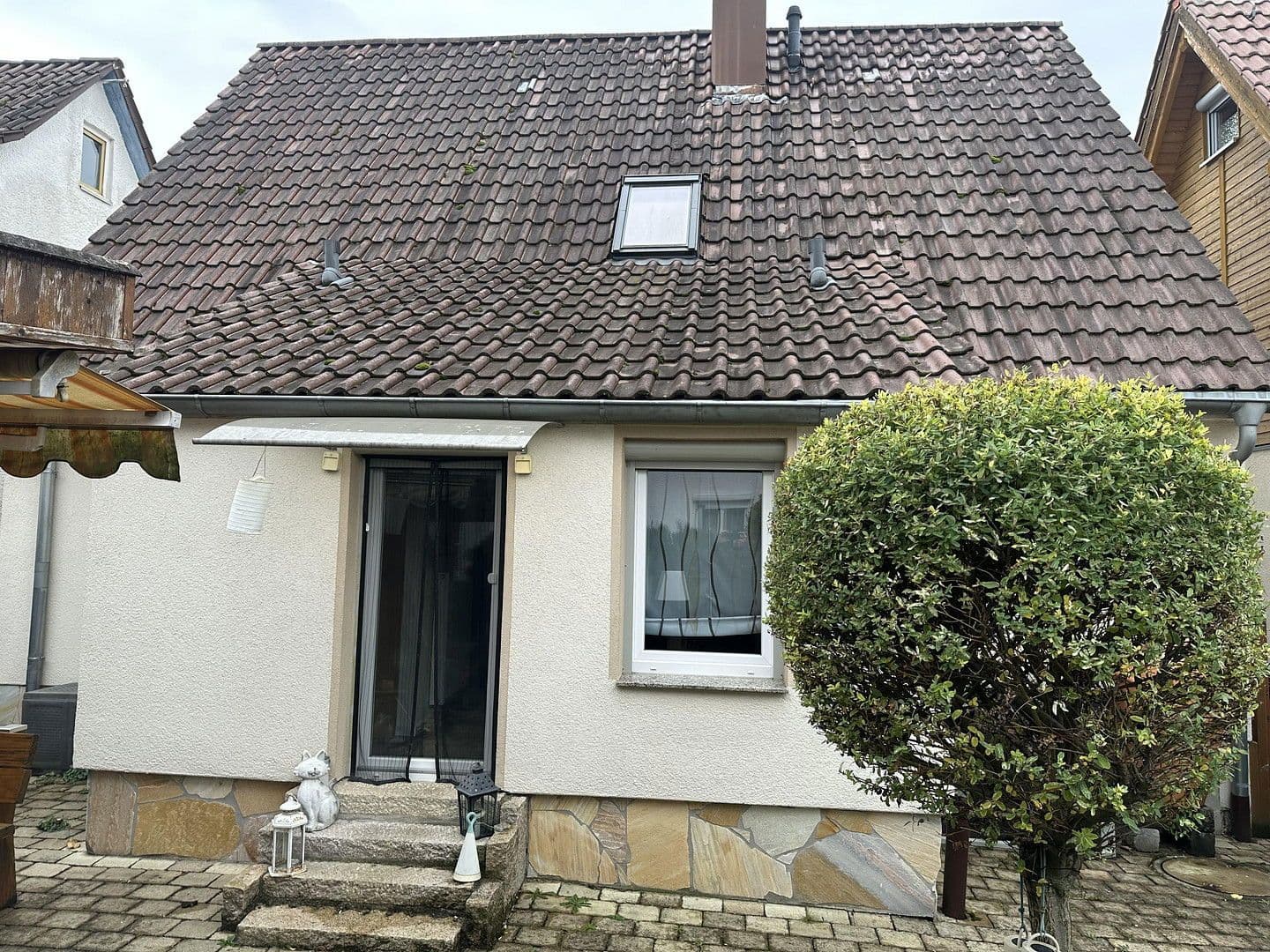 Prodej domu 110 m², pozemek 173 m², Eisingen, Bádensko-Württembersko Prodej domu 110 m², pozemek 173 m², Eisingen, Bádensko-Württembersko