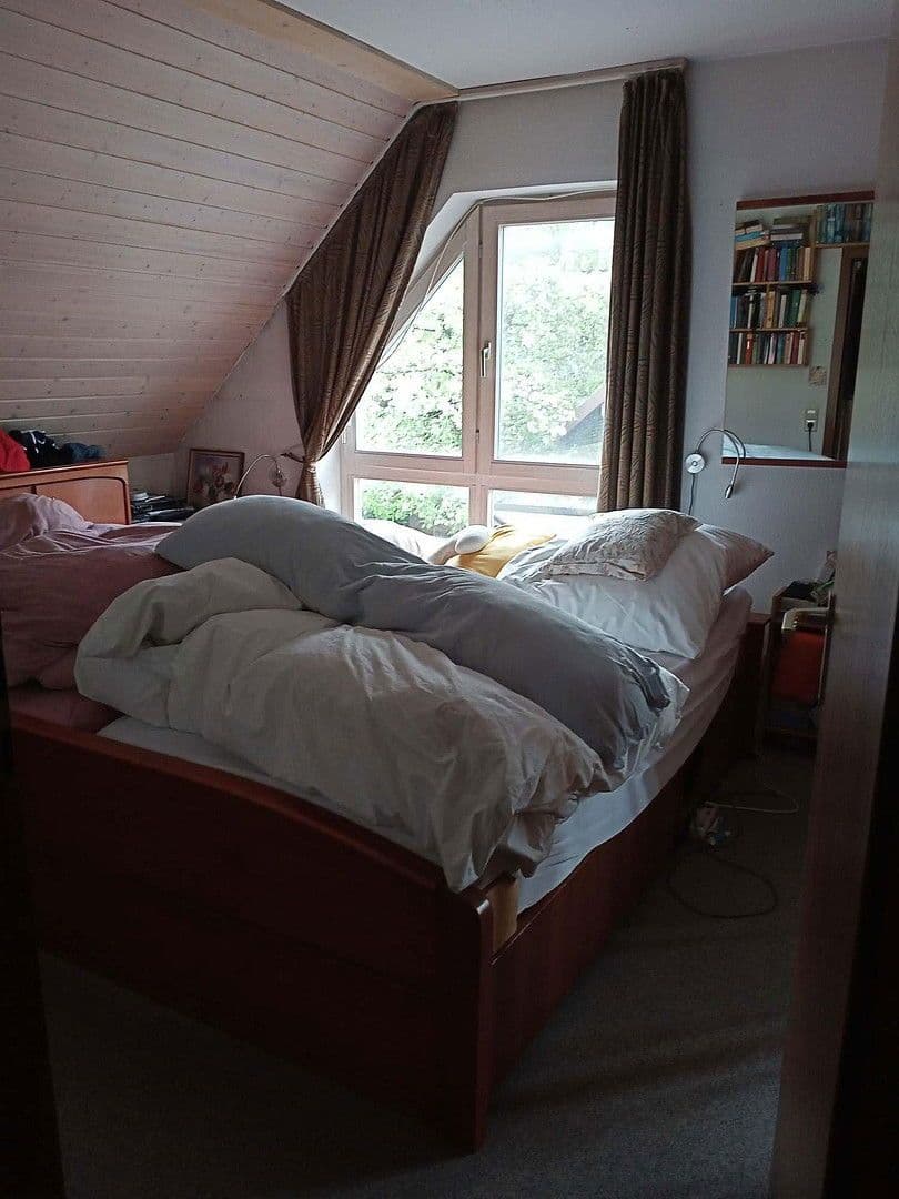 Prodej domu 168 m², pozemek 262 m², Sindelfingen, Bádensko-Württembersko Prodej domu 168 m², pozemek 262 m², Sindelfingen, Bádensko-Württembersko