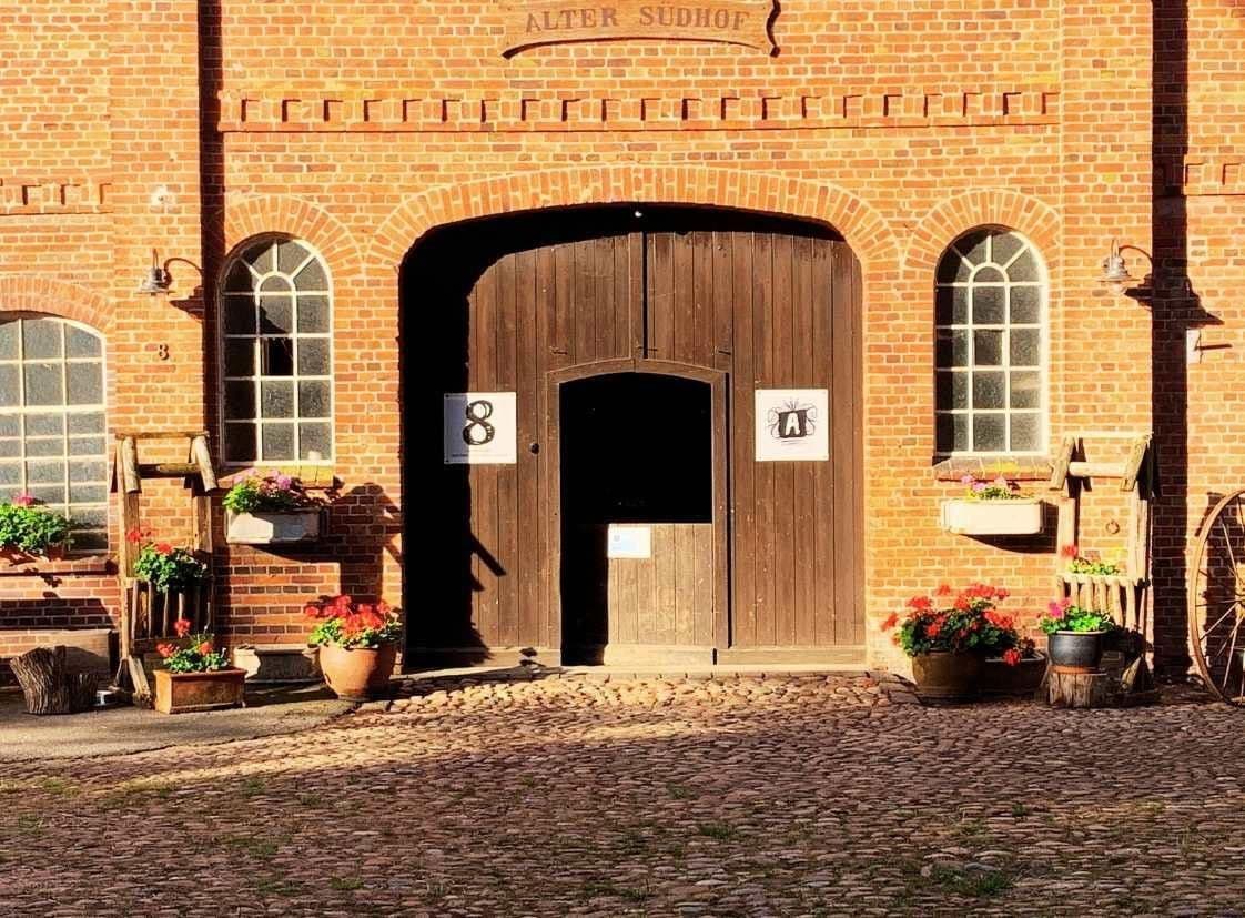 Prodej domu 800 m², pozemek 23.000 m², Hauptstraße 8, Borstel, Šlesvicko-Holštýnsko Prodej domu 800 m², pozemek 23.000 m², Hauptstraße 8, Borstel, Šlesvicko-Holštýnsko