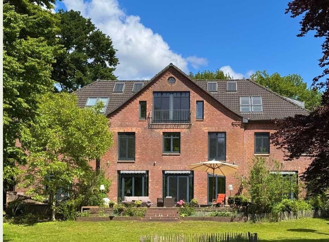 Prodej domu 800 m², pozemek 23.000 m², Hauptstraße 8, Borstel, Šlesvicko-Holštýnsko Prodej domu 800 m², pozemek 23.000 m², Hauptstraße 8, Borstel, Šlesvicko-Holštýnsko