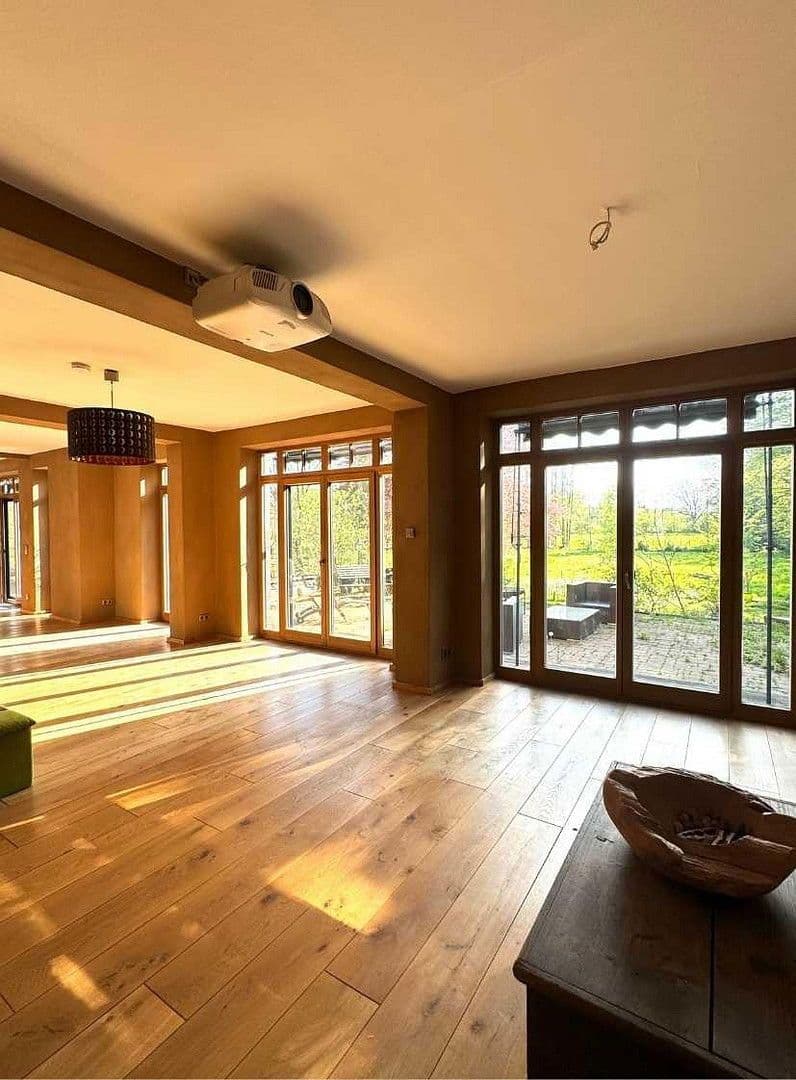 Prodej domu 800 m², pozemek 23.000 m², Hauptstraße 8, Borstel, Šlesvicko-Holštýnsko Prodej domu 800 m², pozemek 23.000 m², Hauptstraße 8, Borstel, Šlesvicko-Holštýnsko