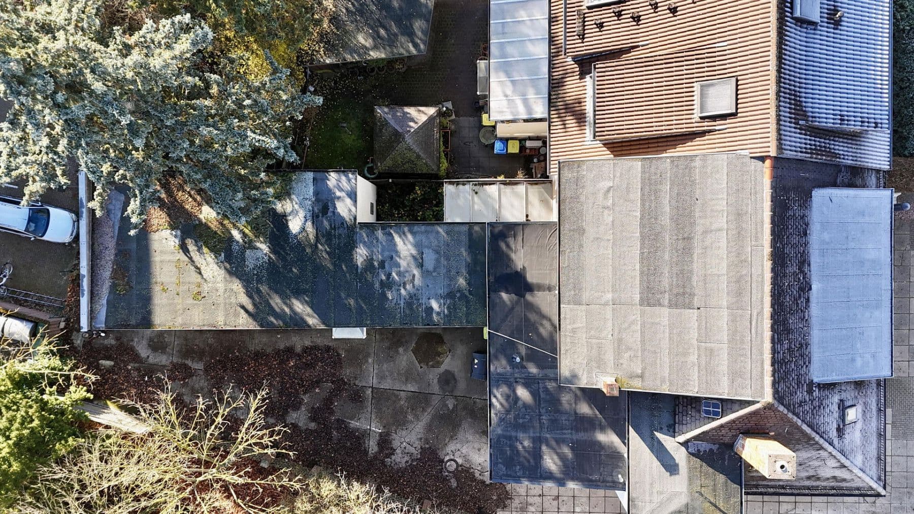 Prodej domu 480 m², pozemek 400 m², Ziebigker Straße 58, Dessau-Rosslau, Sasko-Anhaltsko Prodej domu 480 m², pozemek 400 m², Ziebigker Straße 58, Dessau-Rosslau, Sasko-Anhaltsko