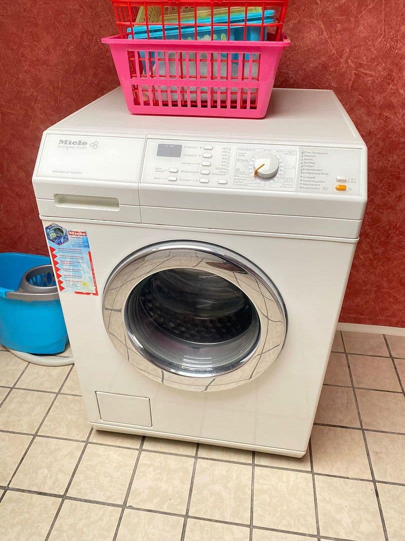 Pronájem bytu 1+1 55 m², Im Schacht 6-8, Saarbrücken, Země Sársko Pronájem bytu 1+1 55 m², Im Schacht 6-8, Saarbrücken, Země Sársko