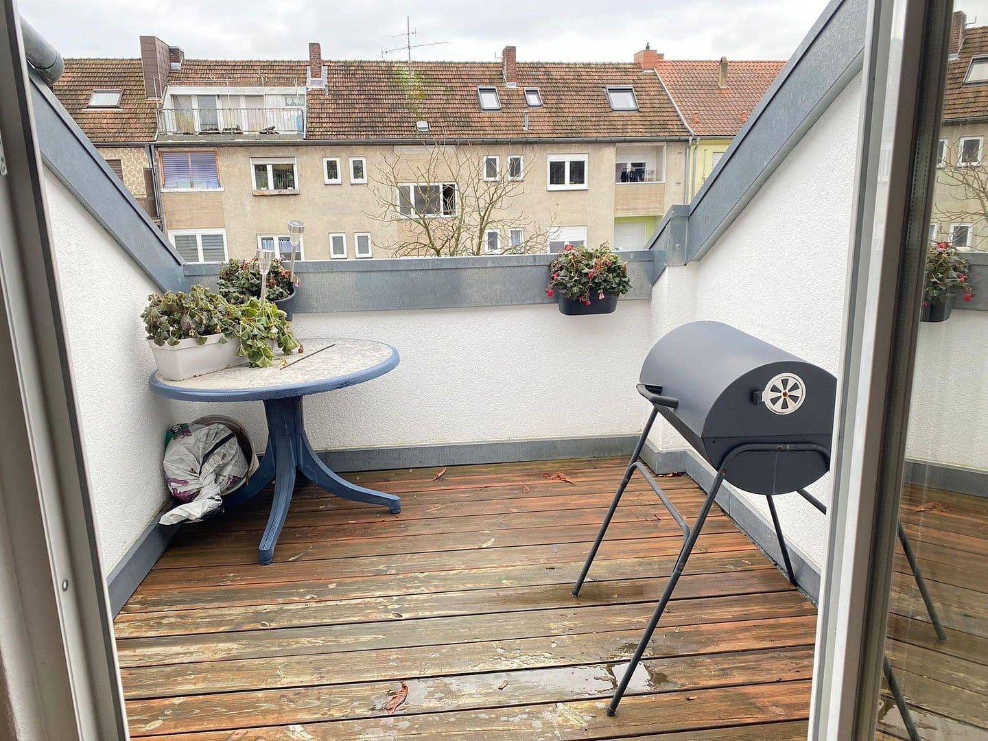 Pronájem bytu 1+1 55 m², Im Schacht 6-8, Saarbrücken, Země Sársko Pronájem bytu 1+1 55 m², Im Schacht 6-8, Saarbrücken, Země Sársko