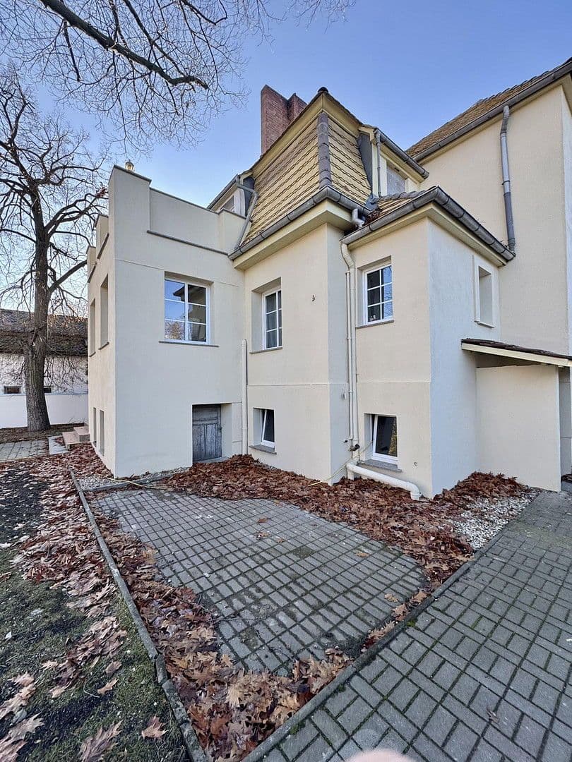 Prodej domu 220 m², pozemek 1.037 m², Heidestraße 147, Dessau-Rosslau, Sasko-Anhaltsko Prodej domu 220 m², pozemek 1.037 m², Heidestraße 147, Dessau-Rosslau, Sasko-Anhaltsko