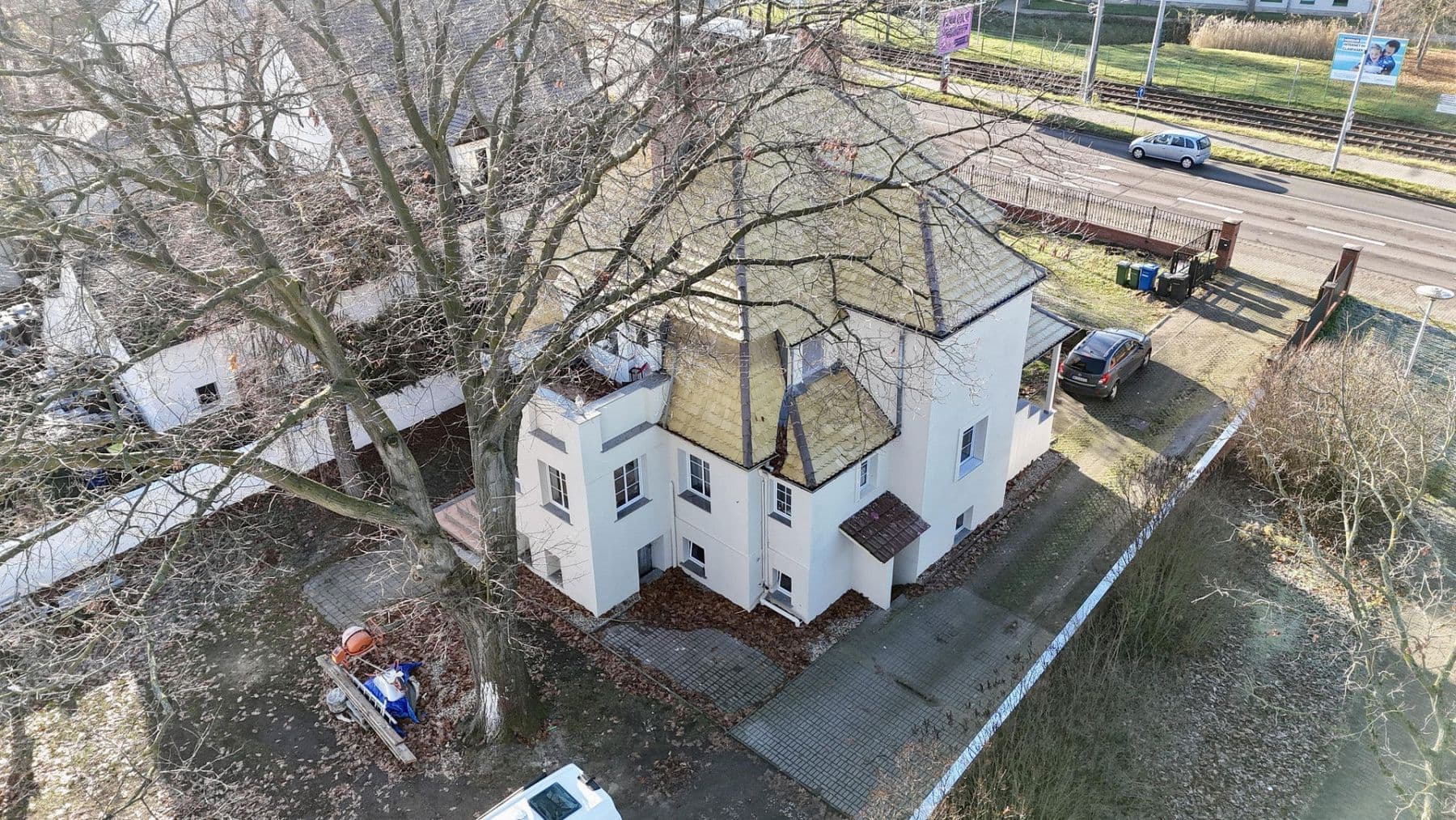 Prodej domu 220 m², pozemek 1.037 m², Heidestraße 147, Dessau-Rosslau, Sasko-Anhaltsko Prodej domu 220 m², pozemek 1.037 m², Heidestraße 147, Dessau-Rosslau, Sasko-Anhaltsko