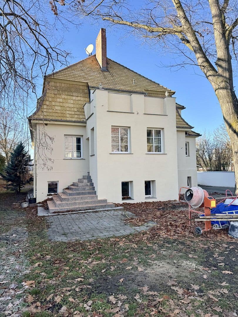 Prodej domu 220 m², pozemek 1.037 m², Heidestraße 147, Dessau-Rosslau, Sasko-Anhaltsko Prodej domu 220 m², pozemek 1.037 m², Heidestraße 147, Dessau-Rosslau, Sasko-Anhaltsko