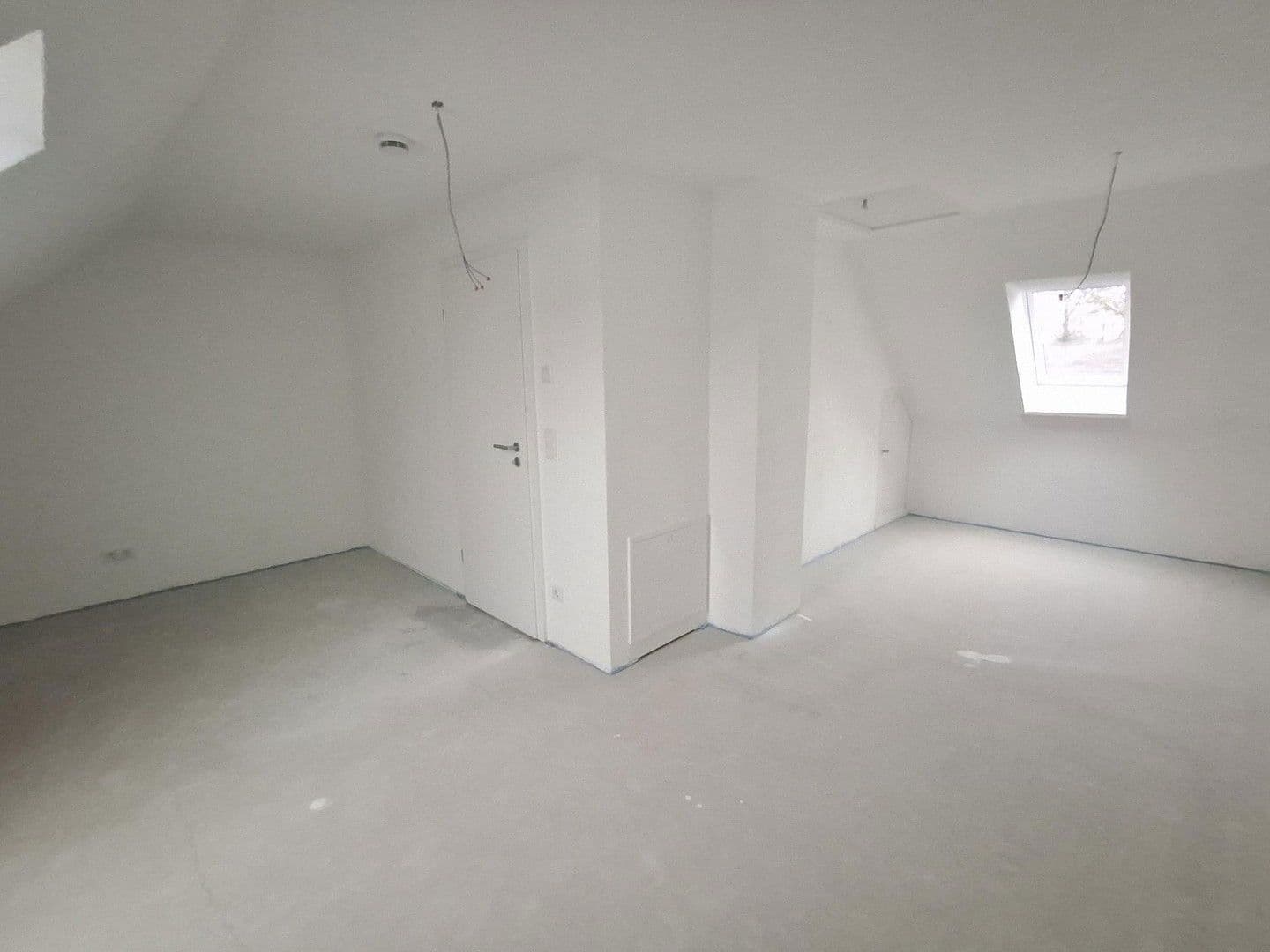 Prodej domu 105 m², pozemek 265 m², Ingolstadt, Bavorsko Prodej domu 105 m², pozemek 265 m², Ingolstadt, Bavorsko