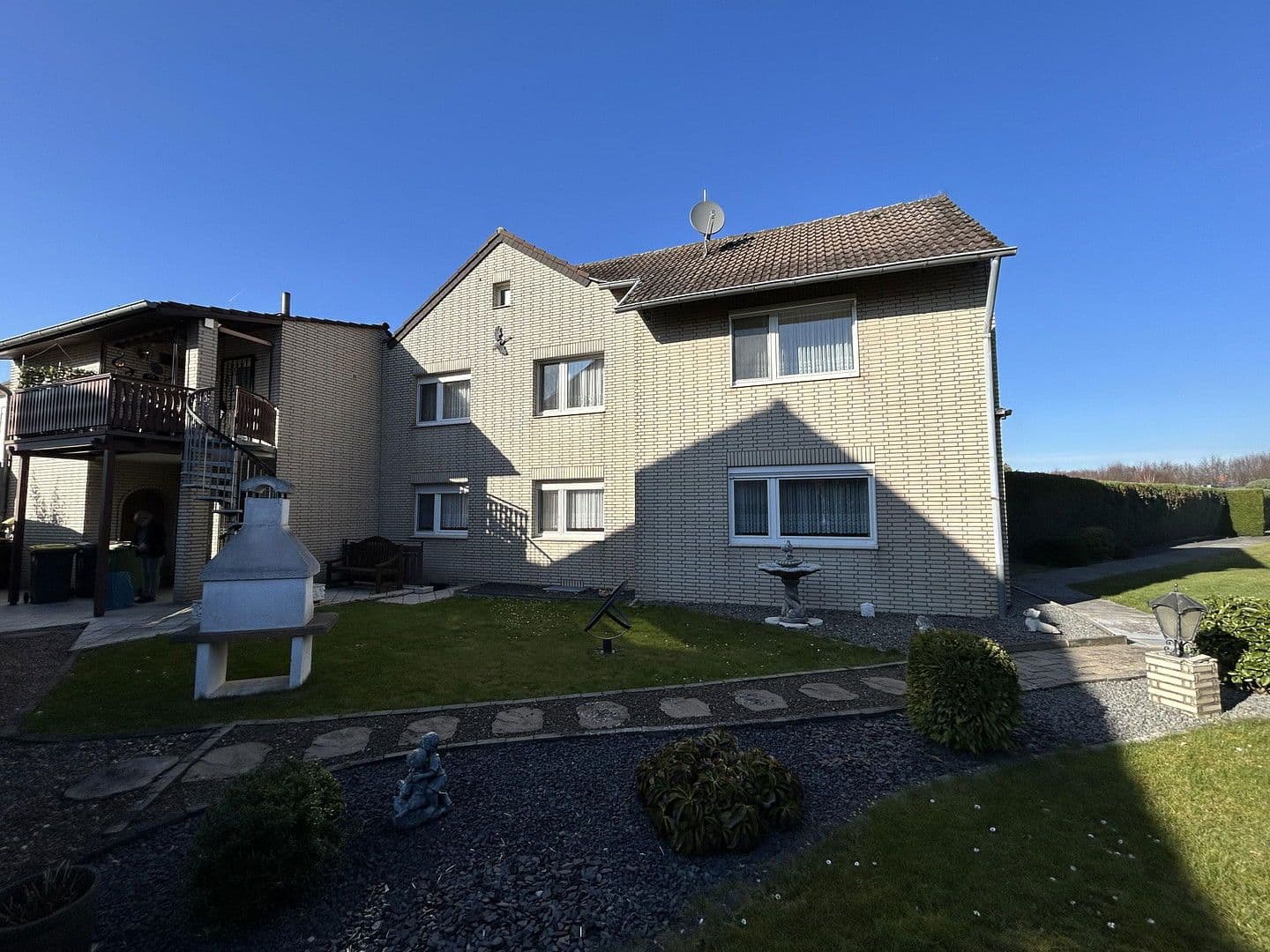 Prodej domu 187 m², pozemek 941 m², An der Esche 3, Rommerskirchen, Severní Porýní-Vestfálsko Prodej domu 187 m², pozemek 941 m², An der Esche 3, Rommerskirchen, Severní Porýní-Vestfálsko