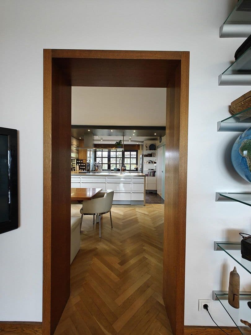 Prodej domu 493 m², pozemek 1.531 m², Glashütten, Hessen Prodej domu 493 m², pozemek 1.531 m², Glashütten, Hessen