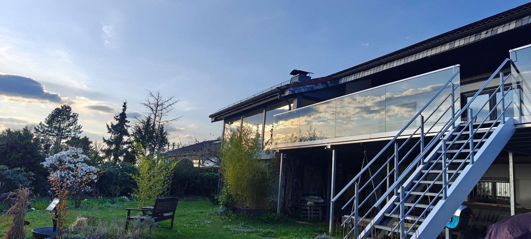 Prodej domu 493 m², pozemek 1.531 m², Glashütten, Hessen Prodej domu 493 m², pozemek 1.531 m², Glashütten, Hessen