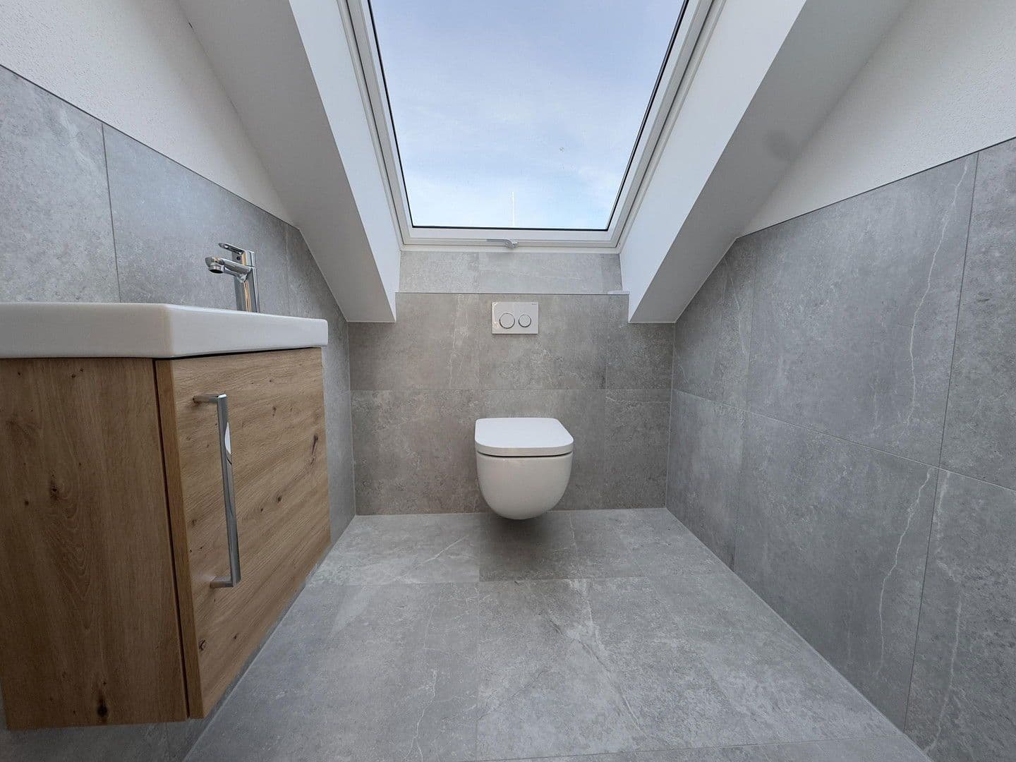 Prodej bytu 3+1 101 m², Am Wasserturm 16, Geisenfeld, Bavorsko Prodej bytu 3+1 101 m², Am Wasserturm 16, Geisenfeld, Bavorsko