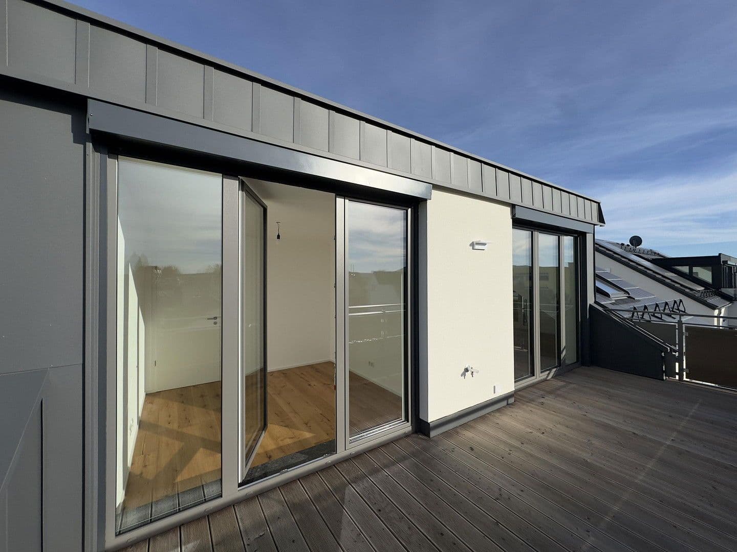 Prodej bytu 3+1 101 m², Am Wasserturm 16, Geisenfeld, Bavorsko Prodej bytu 3+1 101 m², Am Wasserturm 16, Geisenfeld, Bavorsko