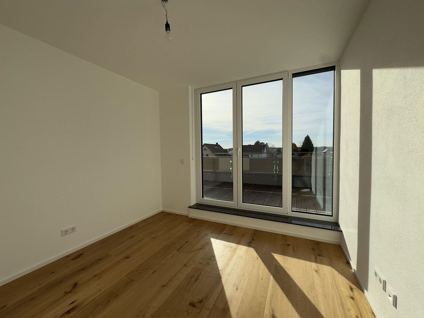 Prodej bytu 3+1 101 m², Am Wasserturm 16, Geisenfeld, Bavorsko Prodej bytu 3+1 101 m², Am Wasserturm 16, Geisenfeld, Bavorsko