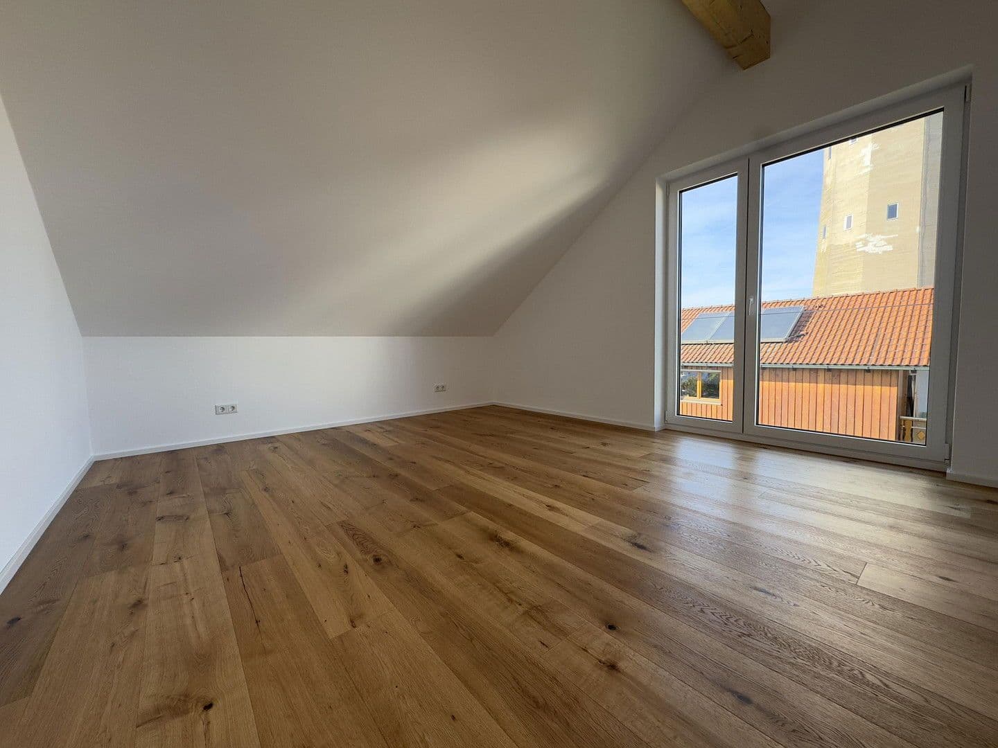 Prodej bytu 3+1 101 m², Am Wasserturm 16, Geisenfeld, Bavorsko Prodej bytu 3+1 101 m², Am Wasserturm 16, Geisenfeld, Bavorsko