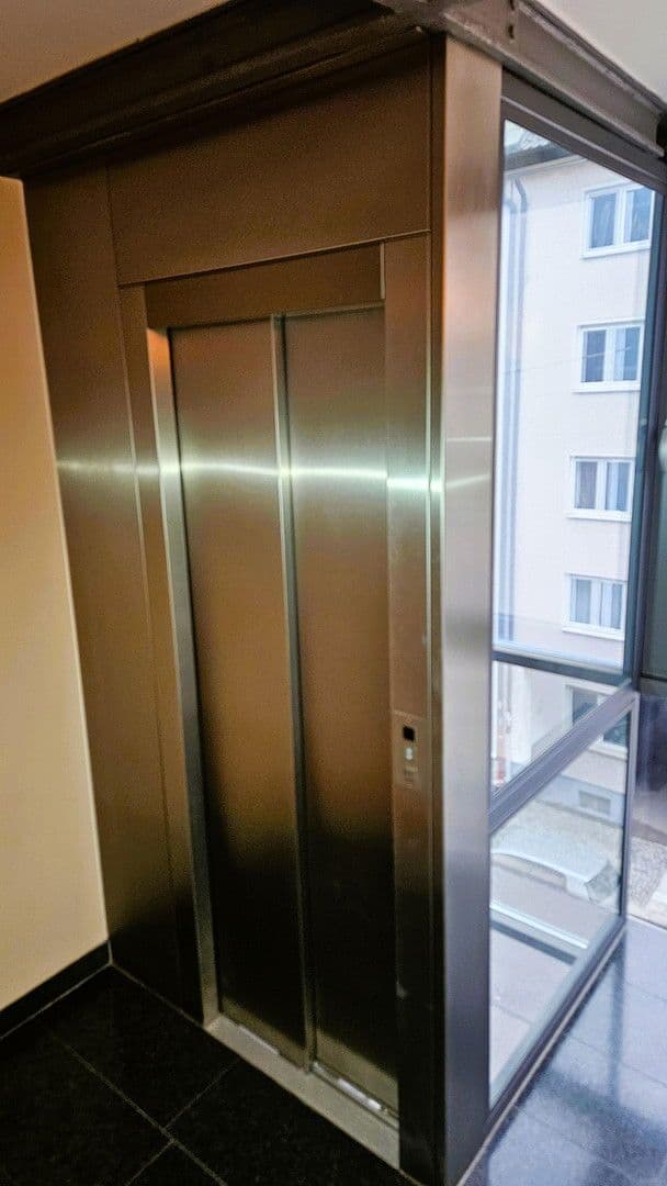 Prodej bytu 3+1 69 m², Heßstraße 31, München, Bavorsko Prodej bytu 3+1 69 m², Heßstraße 31, München, Bavorsko