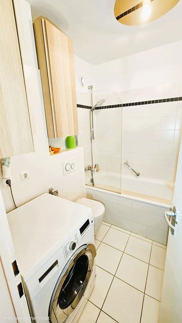 Prodej bytu 3+1 69 m², Heßstraße 31, München, Bavorsko Prodej bytu 3+1 69 m², Heßstraße 31, München, Bavorsko