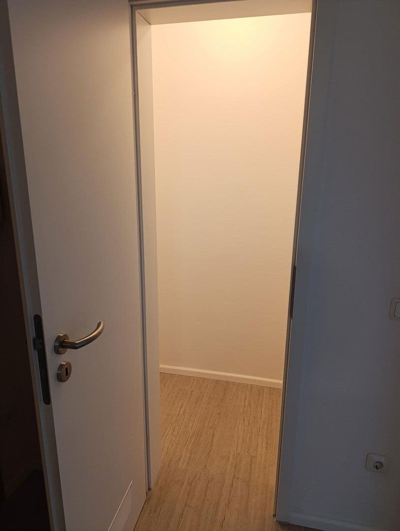 Pronájem bytu 1+kk 40 m², Ingolstadt, Bavorsko Pronájem bytu 1+kk 40 m², Ingolstadt, Bavorsko