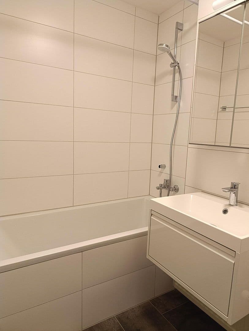 Pronájem bytu 1+kk 40 m², Ingolstadt, Bavorsko Pronájem bytu 1+kk 40 m², Ingolstadt, Bavorsko