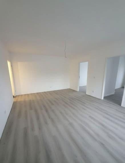 Pronájem bytu 3+1 58 m², Über dem Wehrbach 16, Friedberg (Hessen), Hessen Pronájem bytu 3+1 58 m², Über dem Wehrbach 16, Friedberg (Hessen), Hessen