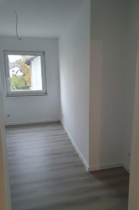 Pronájem bytu 3+1 58 m², Über dem Wehrbach 16, Friedberg (Hessen), Hessen Pronájem bytu 3+1 58 m², Über dem Wehrbach 16, Friedberg (Hessen), Hessen