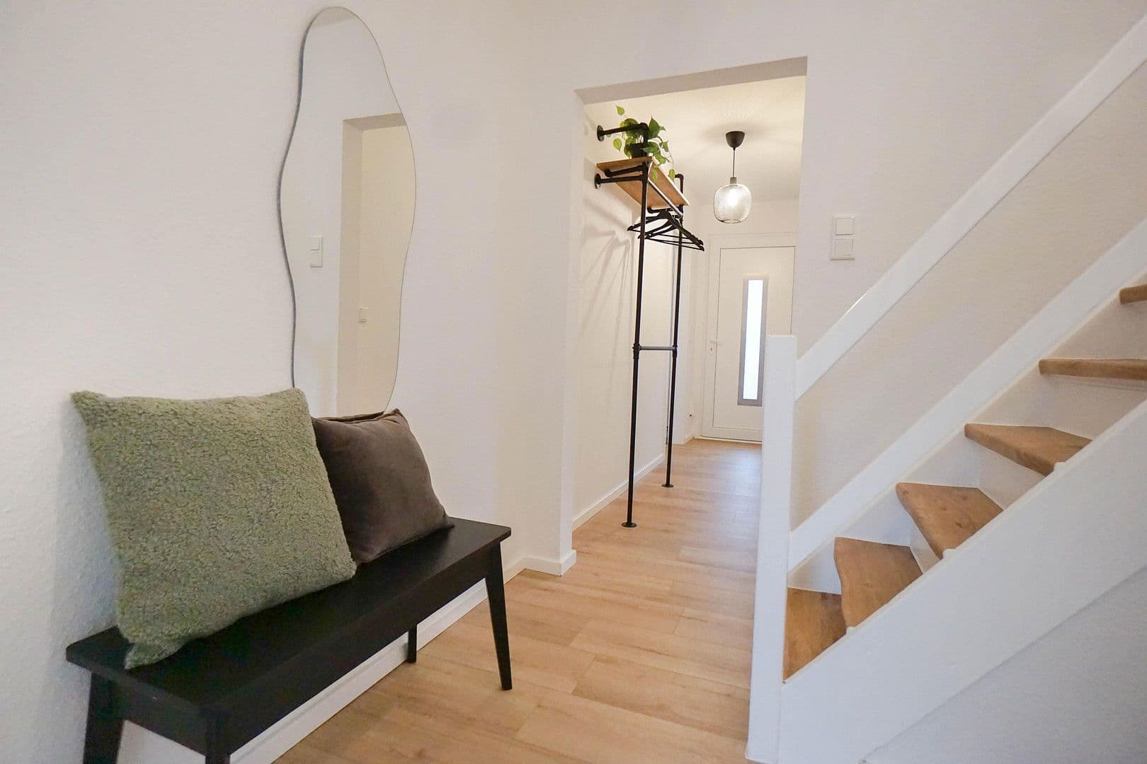 Prodej domu 128 m², pozemek 287 m², Bremerhaven, Bremen Prodej domu 128 m², pozemek 287 m², Bremerhaven, Bremen