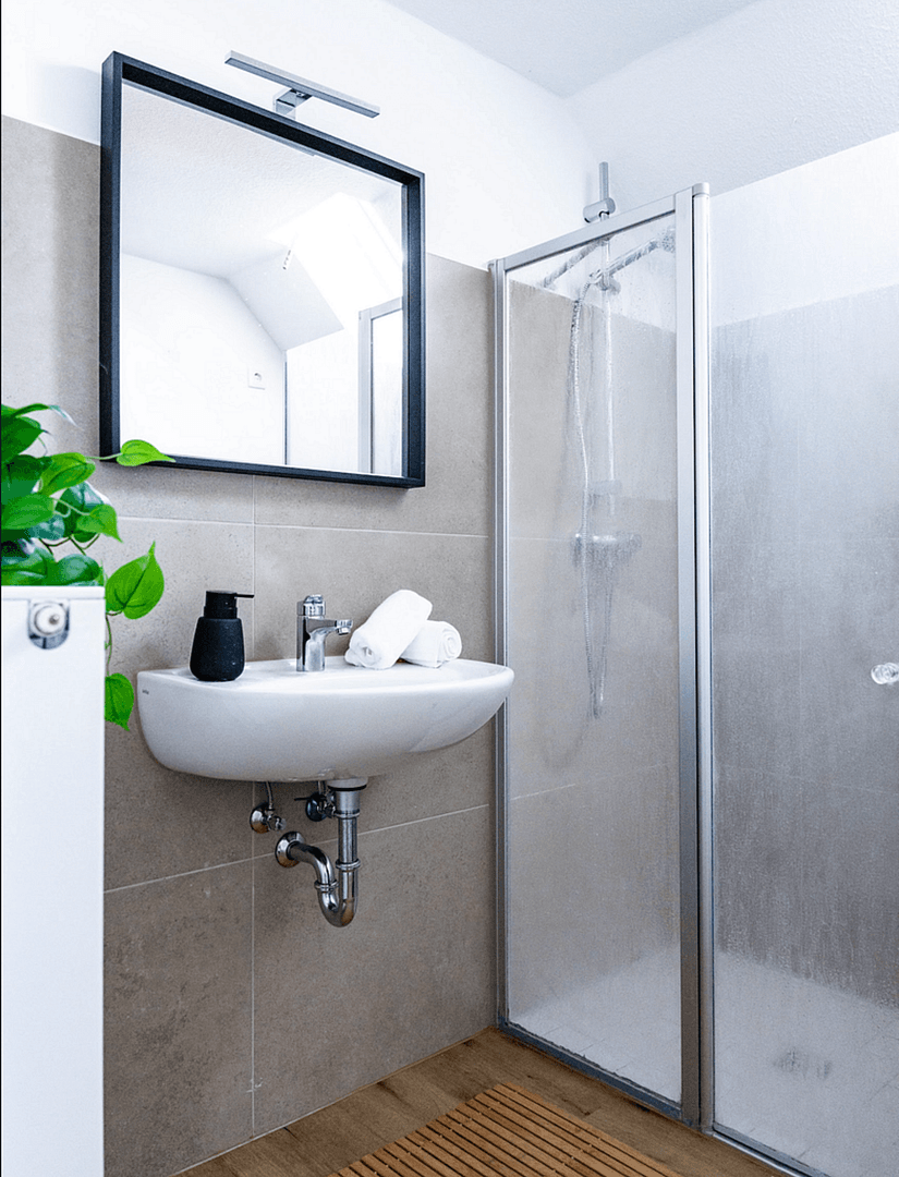 Prodej domu 115 m², pozemek 290 m², Bremerhaven, Bremen Prodej domu 115 m², pozemek 290 m², Bremerhaven, Bremen