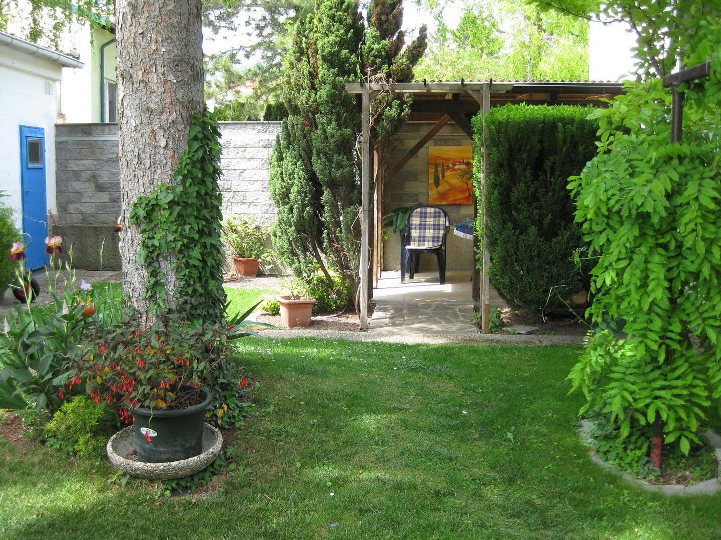 Prodej domu 100 m², pozemek 427 m², Gumpoldskirchen, Dolní Rakousko Prodej domu 100 m², pozemek 427 m², Gumpoldskirchen, Dolní Rakousko