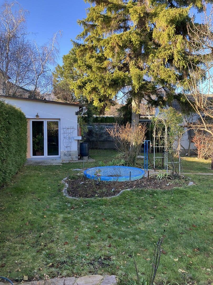 Prodej domu 100 m², pozemek 427 m², Gumpoldskirchen, Dolní Rakousko Prodej domu 100 m², pozemek 427 m², Gumpoldskirchen, Dolní Rakousko