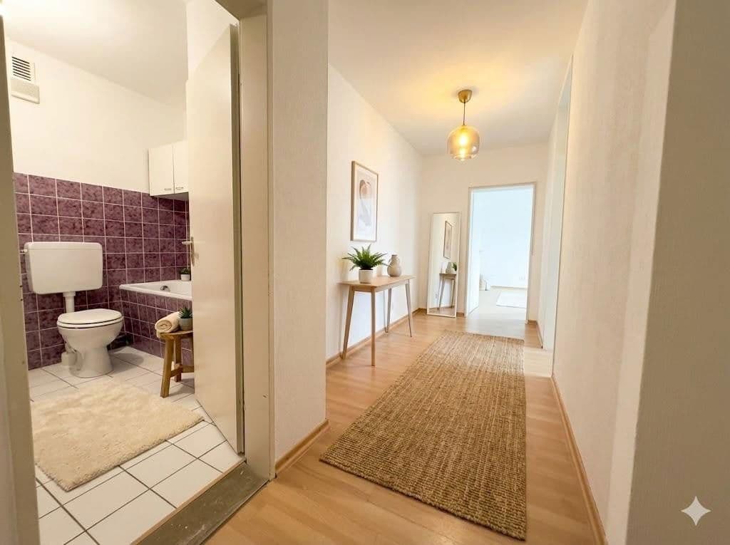 Pronájem bytu 3+1 105 m², Siegen, Severní Porýní-Vestfálsko Pronájem bytu 3+1 105 m², Siegen, Severní Porýní-Vestfálsko