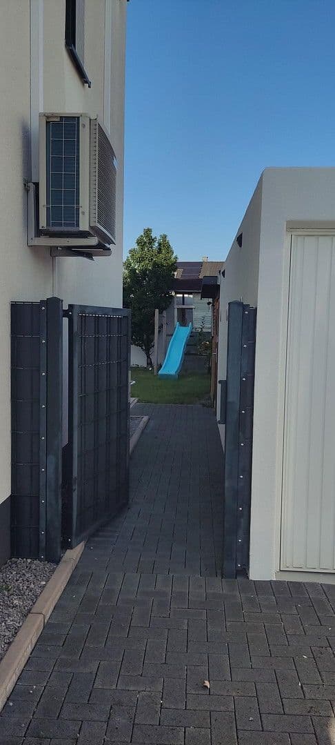 Prodej domu 129 m², pozemek 255 m², Dortmund, Severní Porýní-Vestfálsko Prodej domu 129 m², pozemek 255 m², Dortmund, Severní Porýní-Vestfálsko