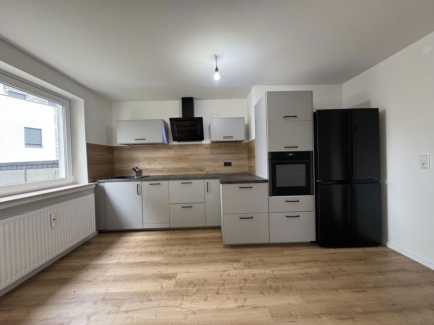 Pronájem bytu 2+1 79 m², Achim, Dolní Sasko Pronájem bytu 2+1 79 m², Achim, Dolní Sasko