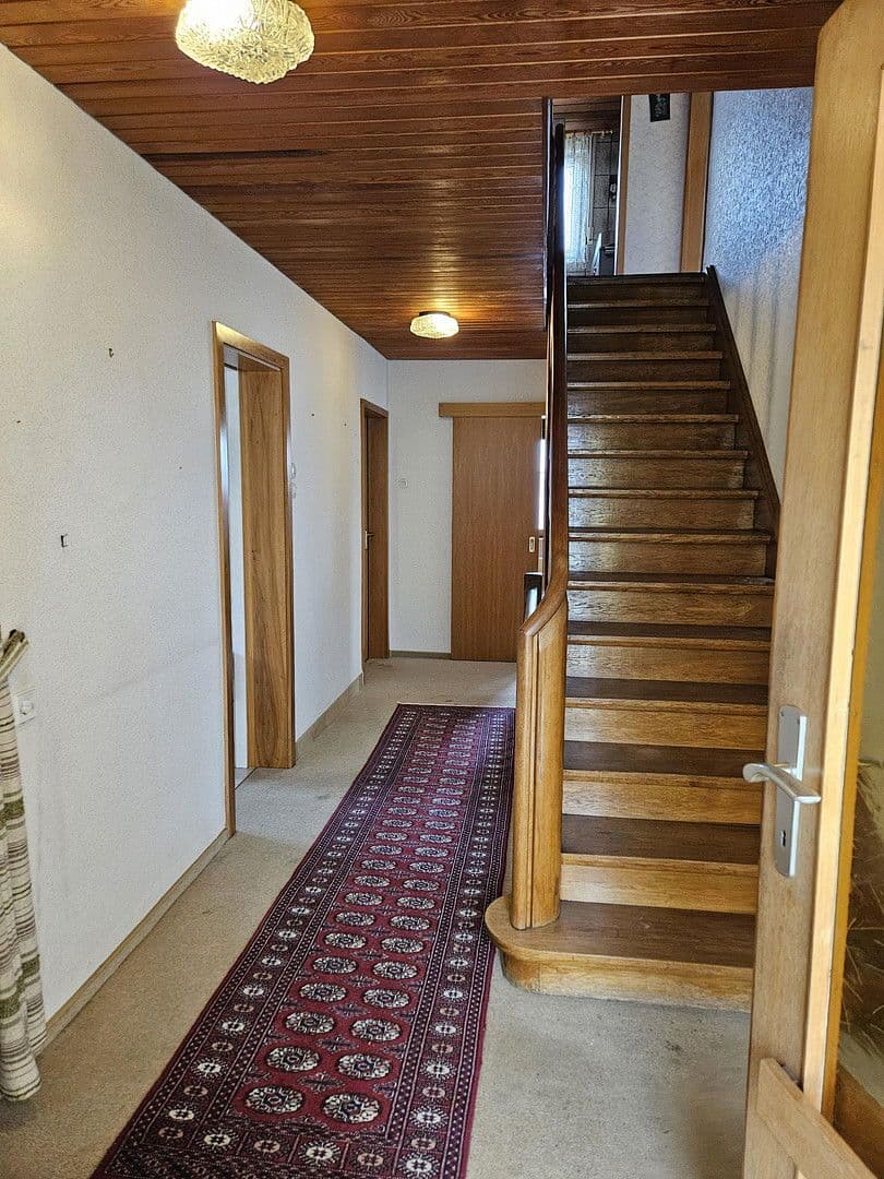 Prodej domu 196 m², pozemek 482 m², Böblingen, Bádensko-Württembersko Prodej domu 196 m², pozemek 482 m², Böblingen, Bádensko-Württembersko