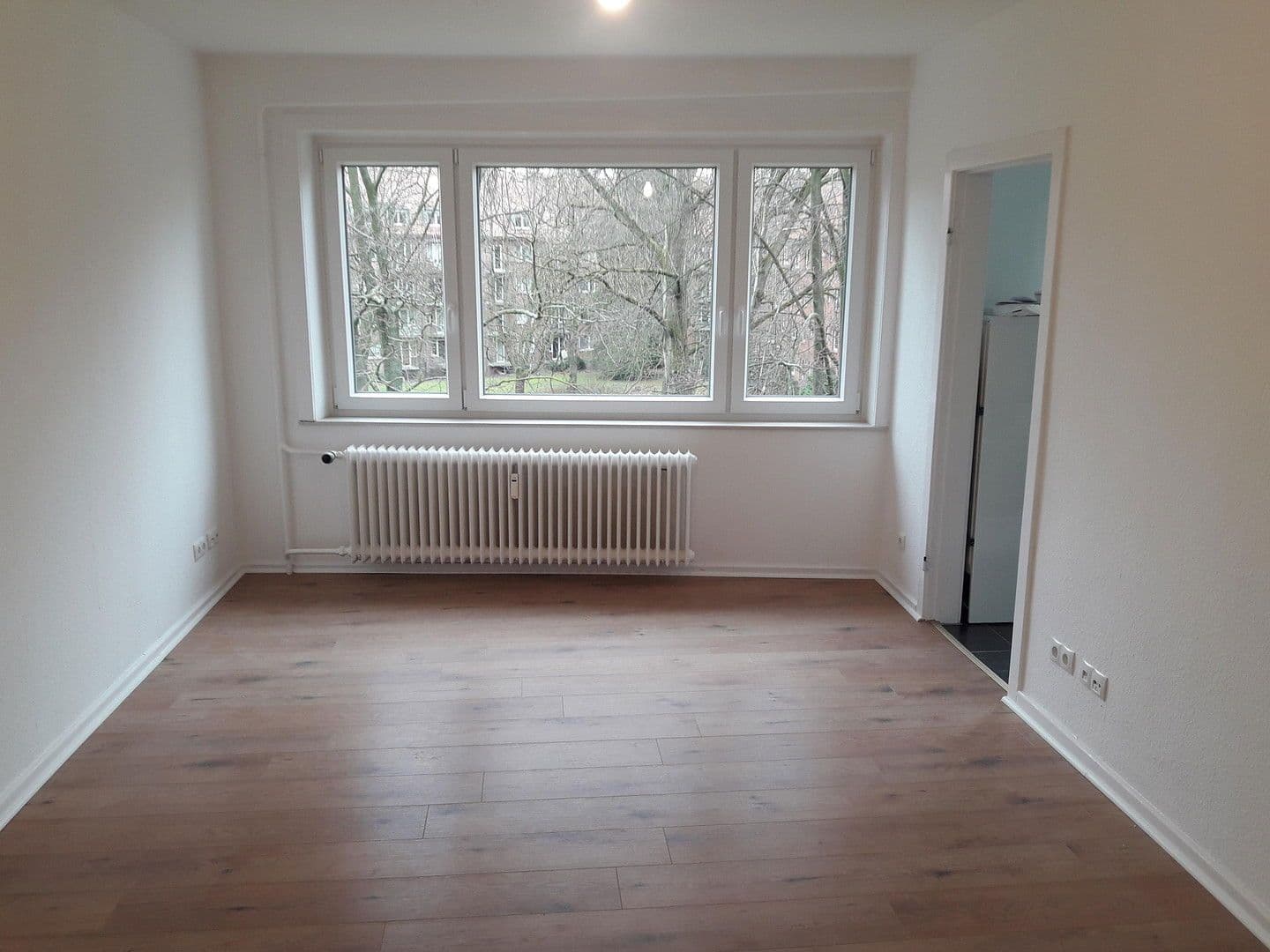Pronájem bytu 2+1 40 m², Bürgerstraße 40, Hamburg, Hamburg Pronájem bytu 2+1 40 m², Bürgerstraße 40, Hamburg, Hamburg