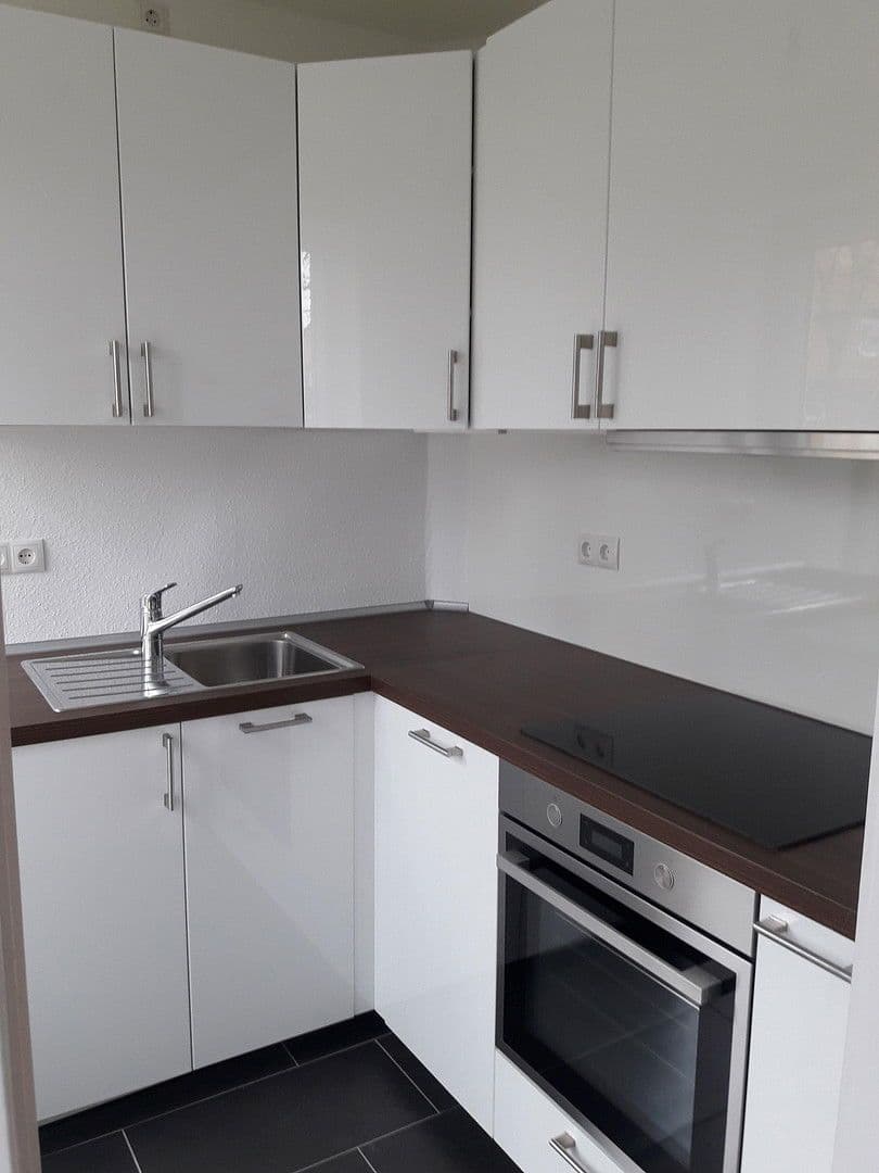 Pronájem bytu 2+1 40 m², Bürgerstraße 40, Hamburg, Hamburg Pronájem bytu 2+1 40 m², Bürgerstraße 40, Hamburg, Hamburg