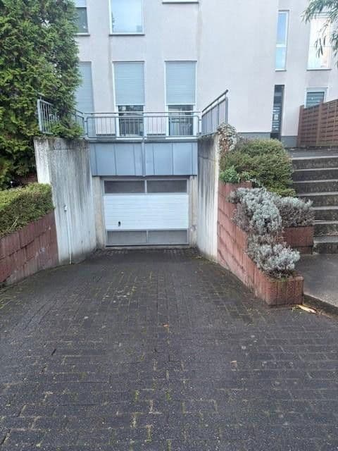 Pronájem garáže, Alstädter Str. 3a, Hürth, Severní Porýní-Vestfálsko Pronájem garáže, Alstädter Str. 3a, Hürth, Severní Porýní-Vestfálsko