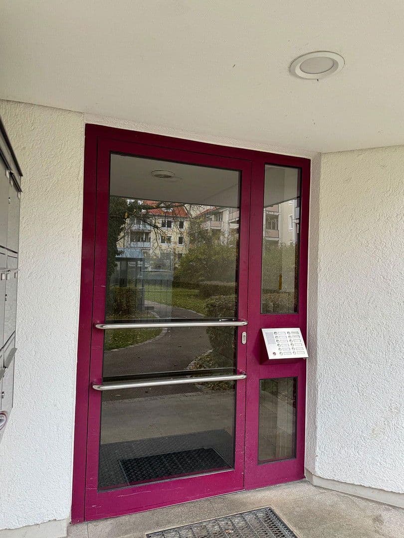 Prodej bytu 3+1 79 m², Unterschleißheim, Bavorsko Prodej bytu 3+1 79 m², Unterschleißheim, Bavorsko