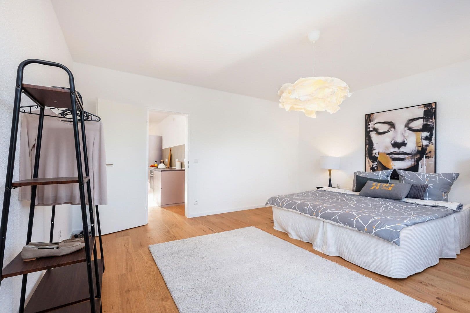 Prodej bytu 3+1 71 m², Kafkastraße 11, Köln, Severní Porýní-Vestfálsko Prodej bytu 3+1 71 m², Kafkastraße 11, Köln, Severní Porýní-Vestfálsko