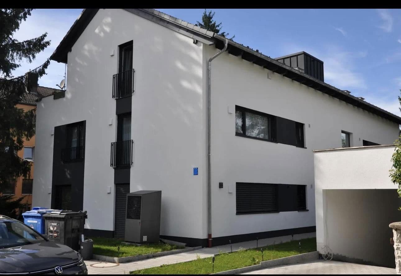 Prodej bytu 3+1 80 m², München, Bavorsko Prodej bytu 3+1 80 m², München, Bavorsko