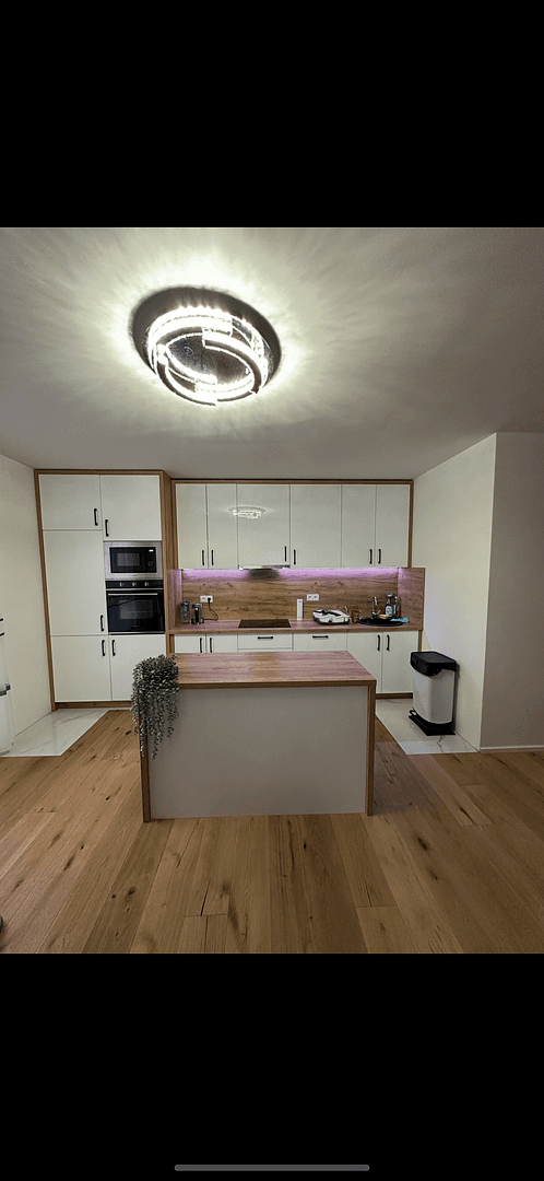 Prodej bytu 3+1 80 m², München, Bavorsko Prodej bytu 3+1 80 m², München, Bavorsko