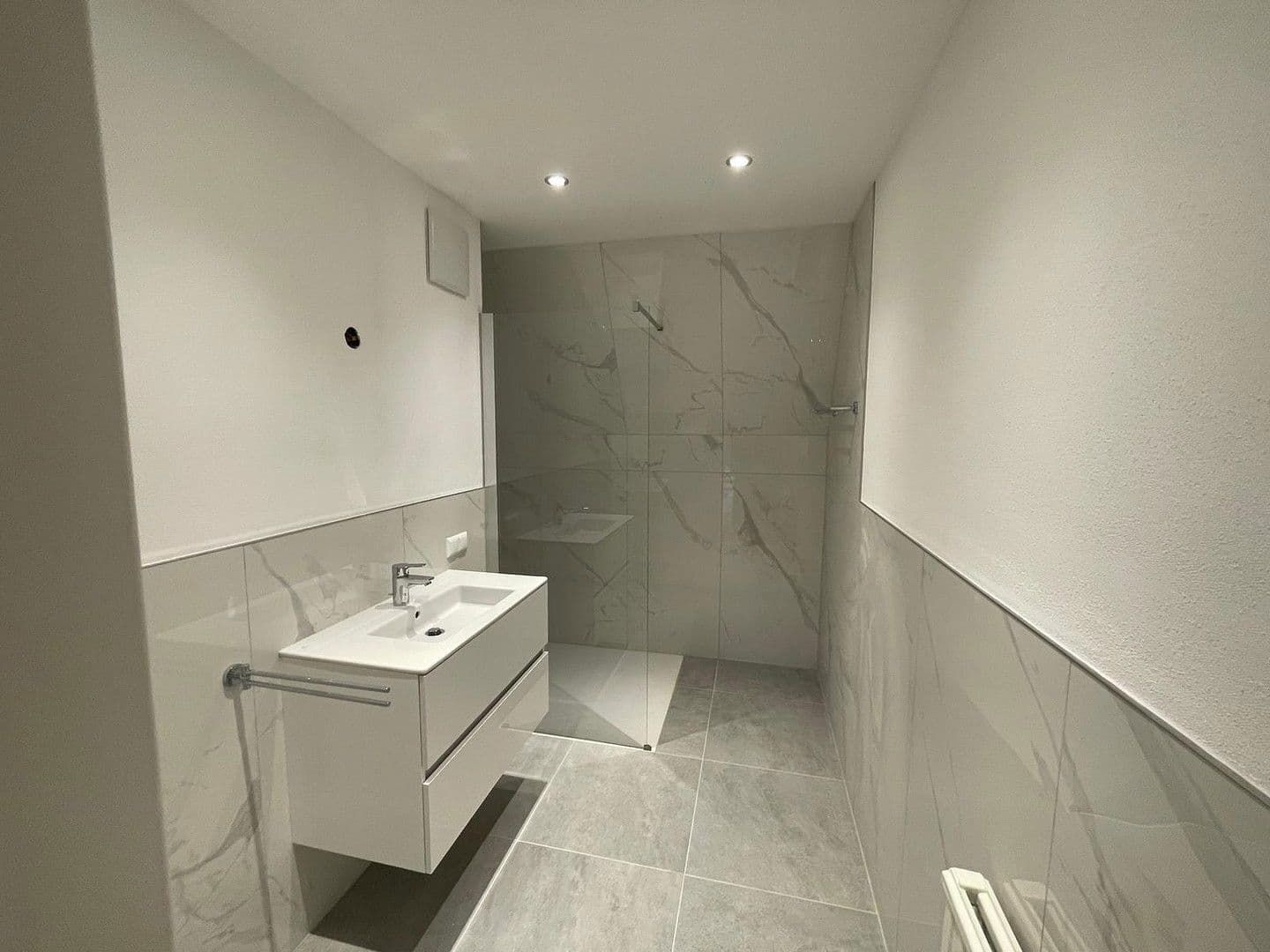 Prodej bytu 3+1 75 m², Jakschgasse 13, Wien, Wien Prodej bytu 3+1 75 m², Jakschgasse 13, Wien, Wien