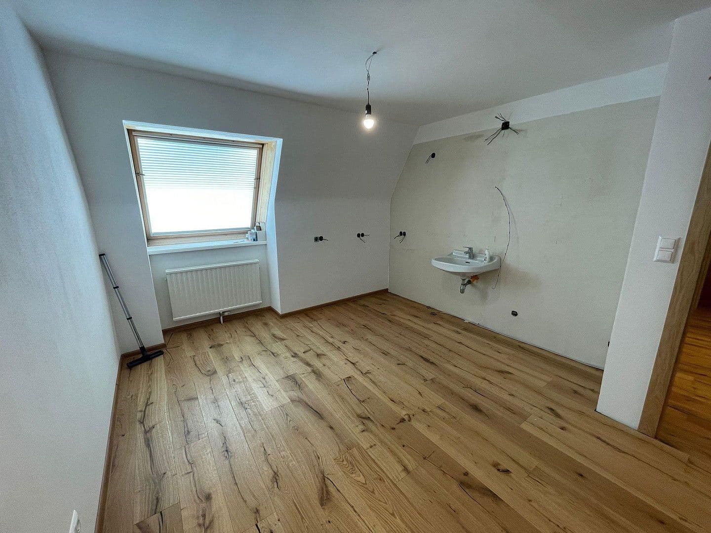 Prodej bytu 3+1 75 m², Jakschgasse 13, Wien, Wien Prodej bytu 3+1 75 m², Jakschgasse 13, Wien, Wien