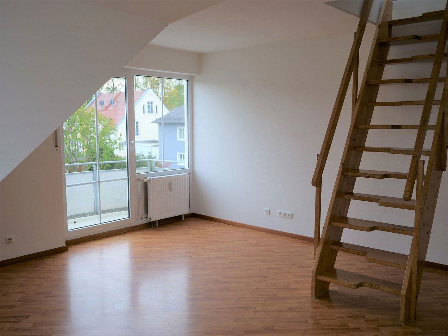 Pronájem bytu 2+1 49 m², Markt Indersdorf, Bavorsko Pronájem bytu 2+1 49 m², Markt Indersdorf, Bavorsko