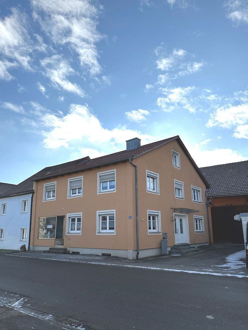 Pronájem domu 157 m², pozemek 450 m², Römerstraße 22, Preith, Bavorsko Pronájem domu 157 m², pozemek 450 m², Römerstraße 22, Preith, Bavorsko