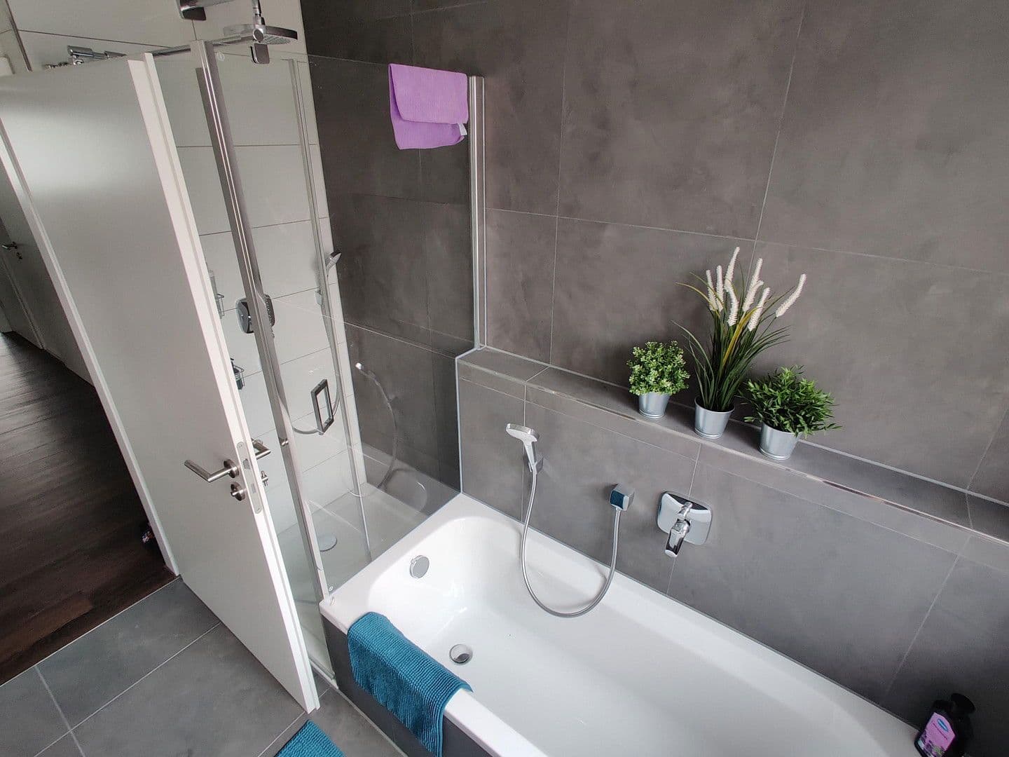 Pronájem bytu 4+1 101 m², Rieslingstraße 10, Abstatt, Bádensko-Württembersko Pronájem bytu 4+1 101 m², Rieslingstraße 10, Abstatt, Bádensko-Württembersko