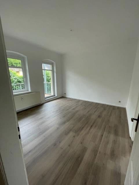 Pronájem bytu 4+1 98 m², Cornelius-Gurlitt Straße 8, Dresden, Sasko Pronájem bytu 4+1 98 m², Cornelius-Gurlitt Straße 8, Dresden, Sasko