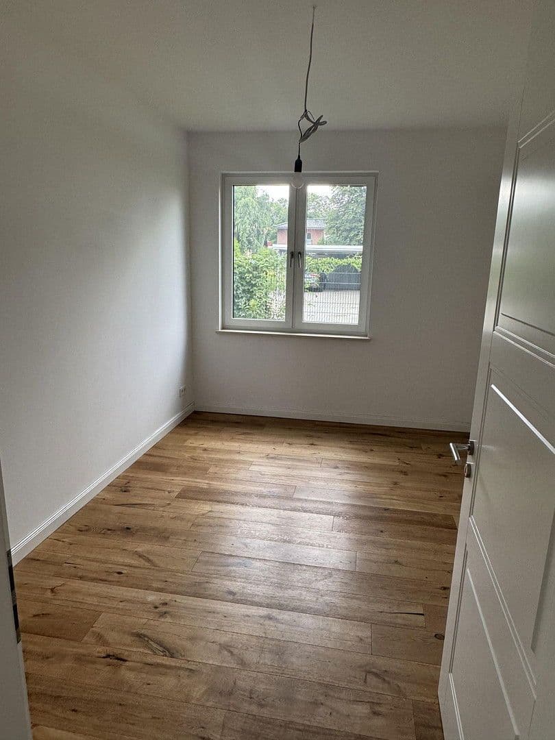 Pronájem bytu 4+1 89 m², Berlin, Berlín Pronájem bytu 4+1 89 m², Berlin, Berlín