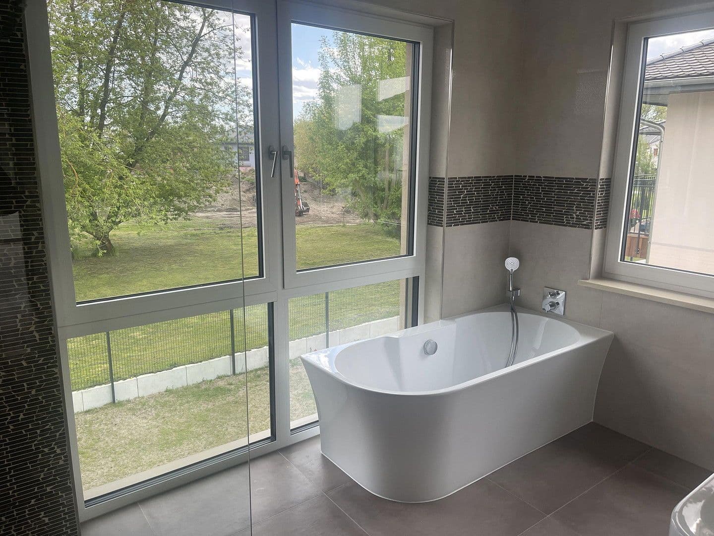 Pronájem bytu 4+1 89 m², Berlin, Berlín Pronájem bytu 4+1 89 m², Berlin, Berlín